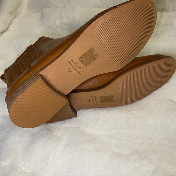 New Madewell Chelsea Boots Genuine Leather in Saddle Brown - Size 7M - Picture 7 of 10